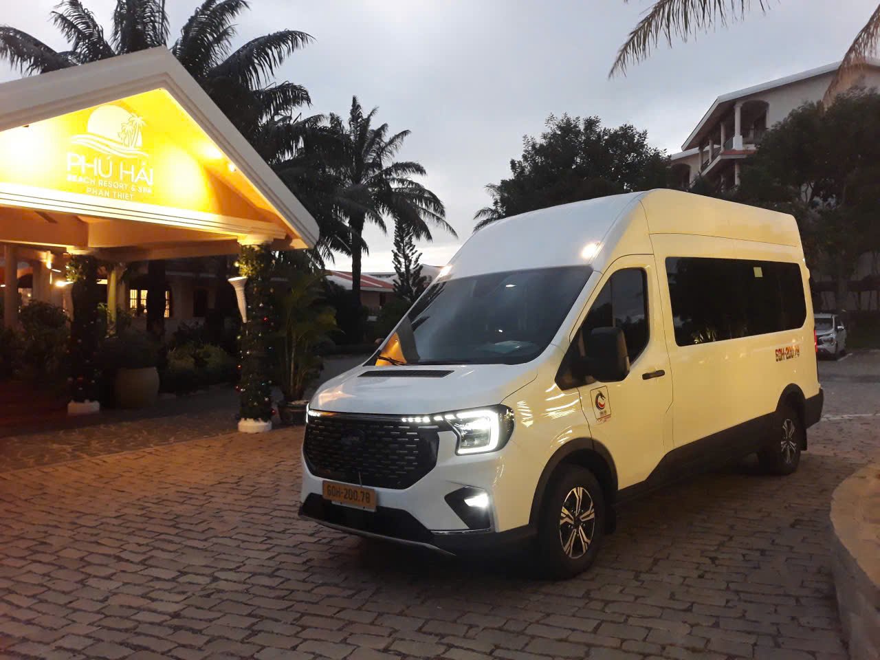 Xe 16 chỗ đi Phan Thiết