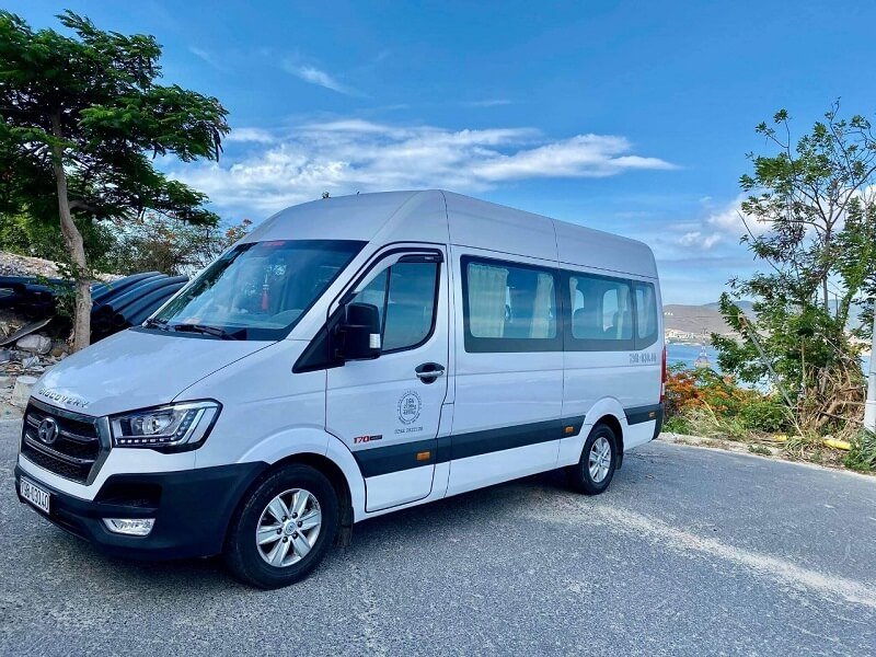Xe 16 chỗ du lịch
